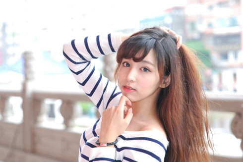 在男朋友面前小鸟依人的生肖女 图片5