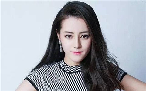 越长大越漂亮的生肖女 图片1