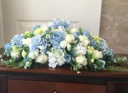 假花适合在家里摆放吗?小心影响你的婚姻! 图片6 假花适合在家里摆放吗?小心影响你的婚姻! 图片5