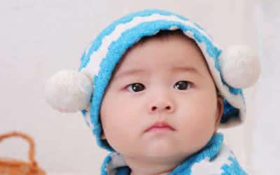 为什么小孩印堂发黑孩子印堂发黑怎么办 图片2 为什么小孩印堂发黑孩子印堂发黑怎么办 图片1
