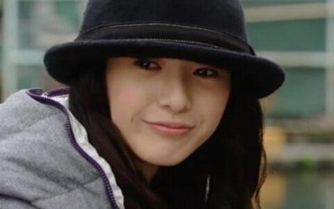 有梨涡的女生面相如何女生有梨涡好吗