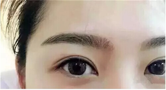 如何从女人眉毛看命运 图片15