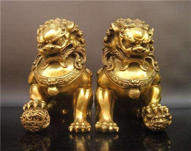 服装店摆放吉祥物注意事项 图片3