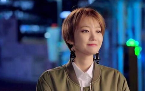 女人山根凹陷的命运好不好