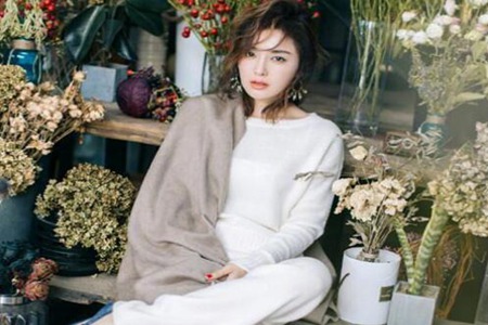 属蛇女几月份出生最好？三个月生的女性属蛇贤妻良母 图片3
