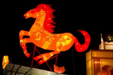 属马的几月出生最好？这三个月份出生属马男幸福无忧 图片15