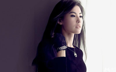 盘点驼峰鼻的女明星都有谁 图片9