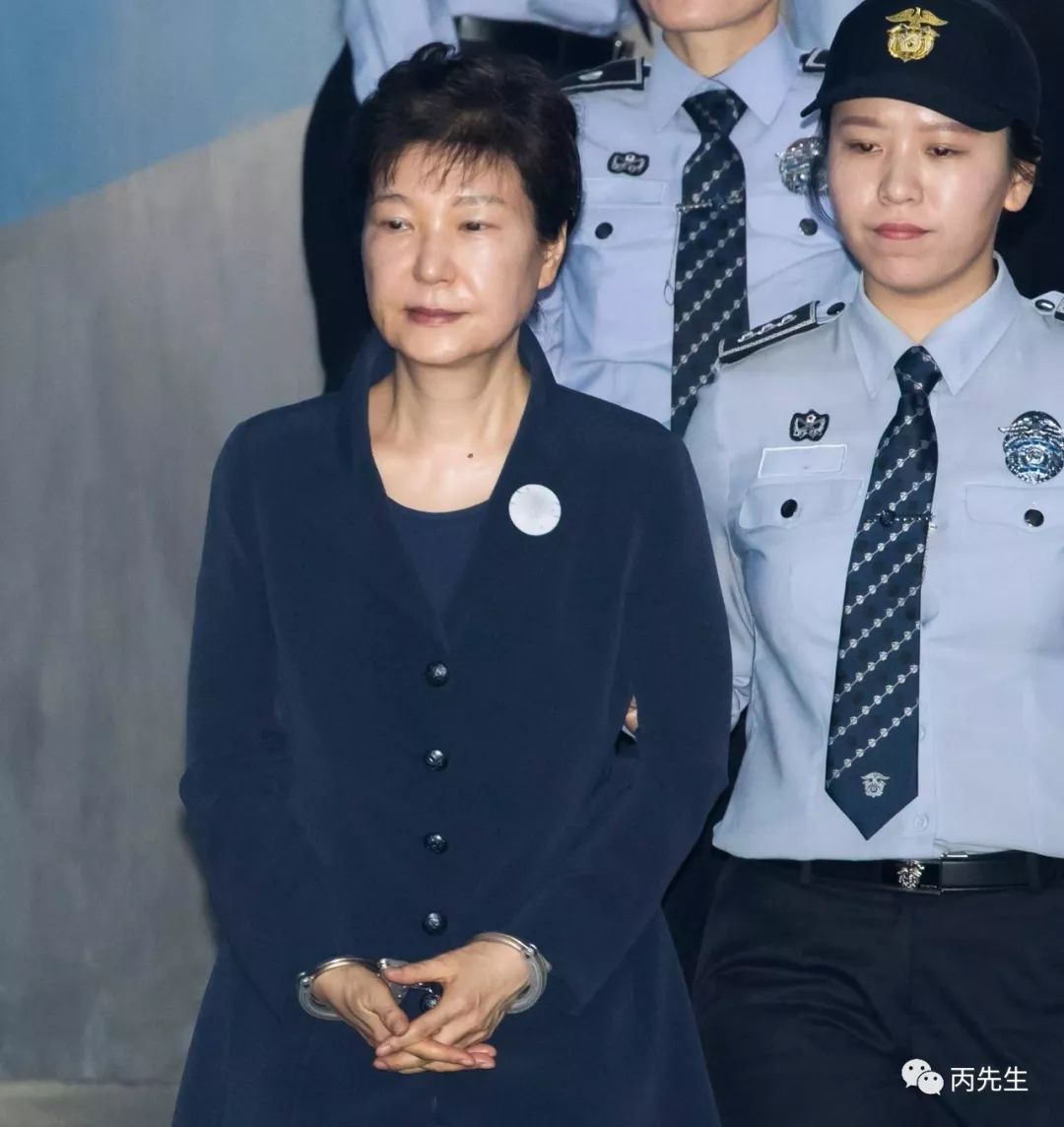 听说了吗？韩国警察都帮总统找大师算命了 图片5