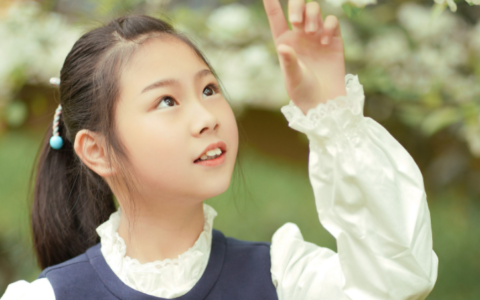 七月十五生的女孩命理 七月十五生的女孩好不好