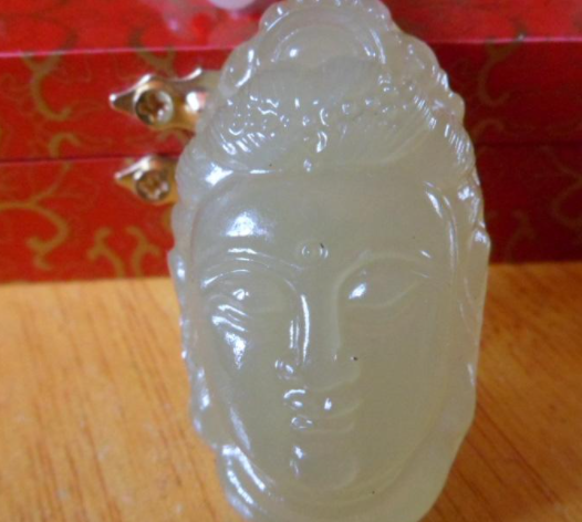 哪些人送玉不能收 送玉的相关说法 图片1