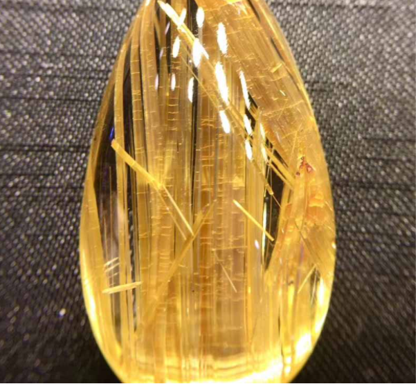 钛晶的功效与作用禁忌 钛晶的名字由来 图片1